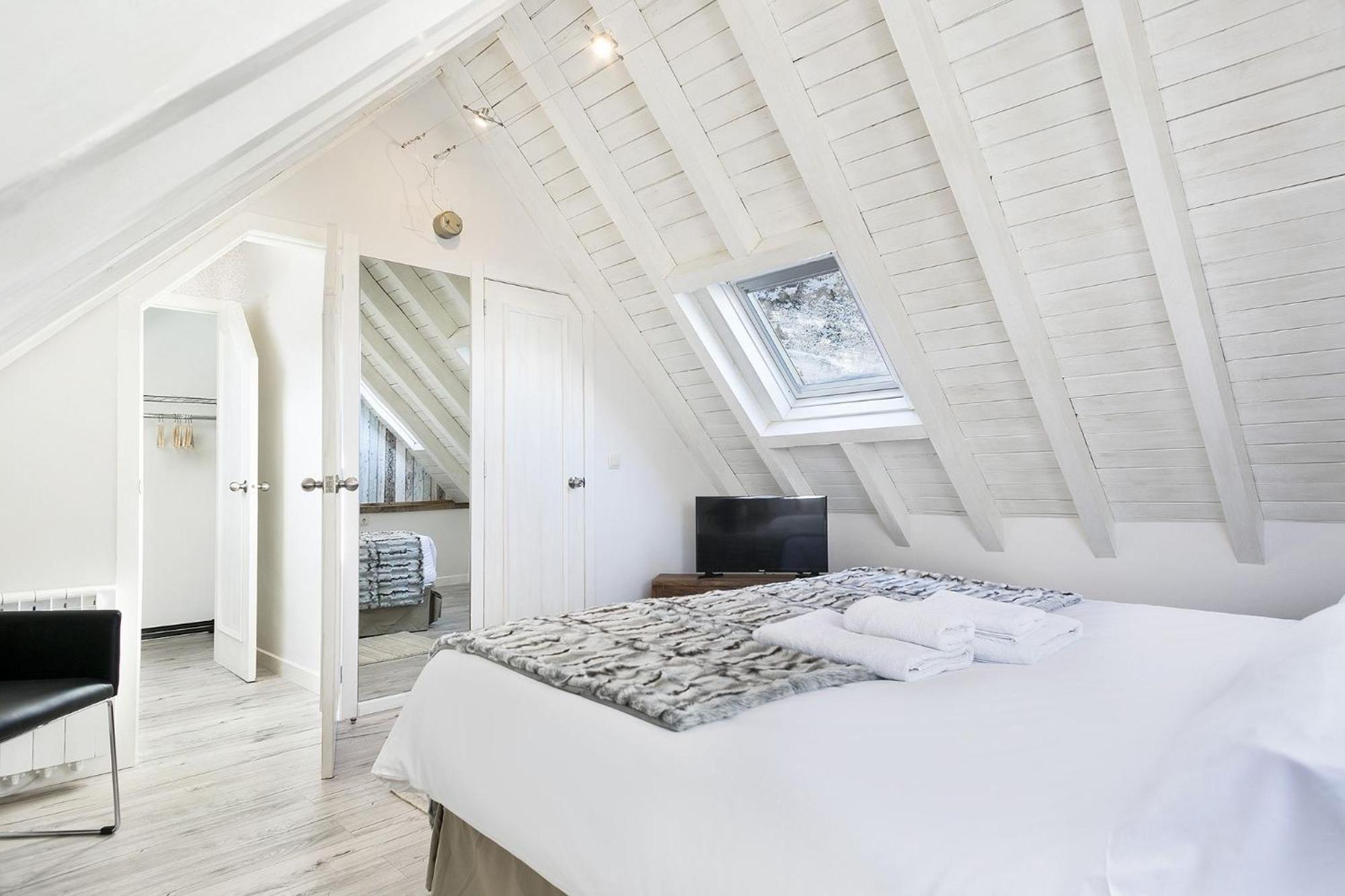 Luderna - Duplex Sant Miqueu Lägenhet Vielha Exteriör bild