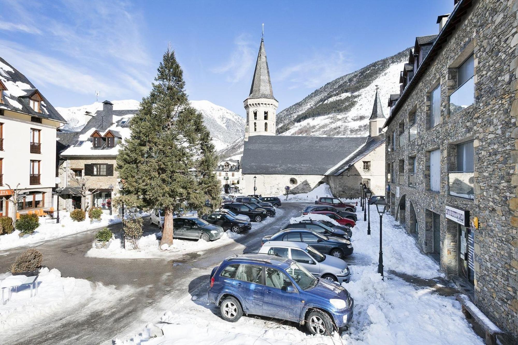 Luderna - Duplex Sant Miqueu Lägenhet Vielha Exteriör bild