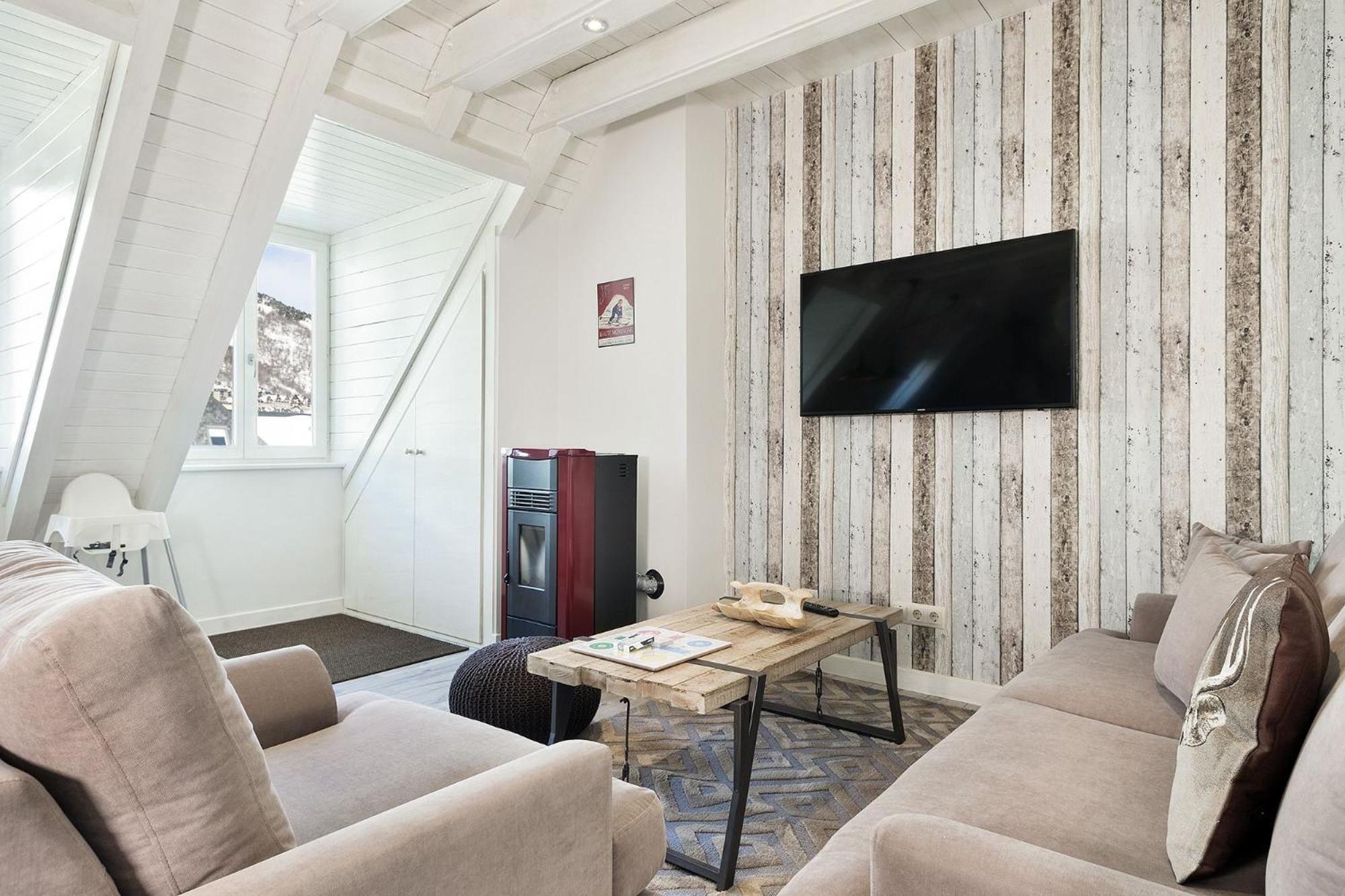 Luderna - Duplex Sant Miqueu Lägenhet Vielha Exteriör bild